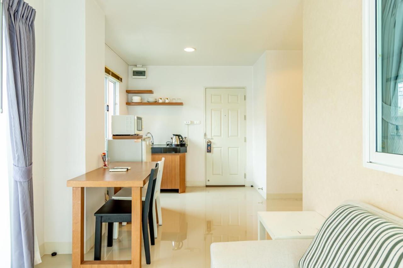 דירות בנגקוק Ascella Sukhumvit 38 מראה חיצוני תמונה
